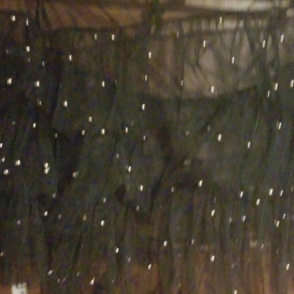 Top - Picture 3 of 3